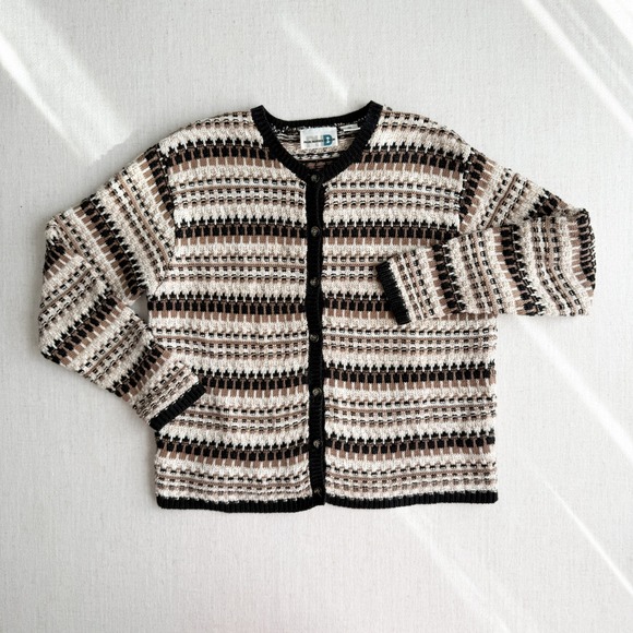 Paul Harris Design Sweaters - vtg Paul Harris Design black‎ beige brown cardigan sweater
